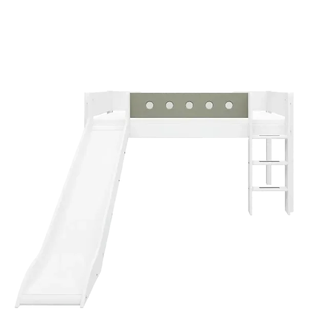 FLEXA Halvhøj seng med lige stige og rutsjebane, hvid/natural green