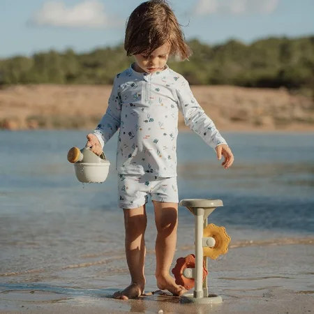 Little Dutch Sandmølle, fresh greens