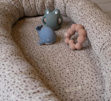 Filibabba naturgummi dyr, Christian Hval