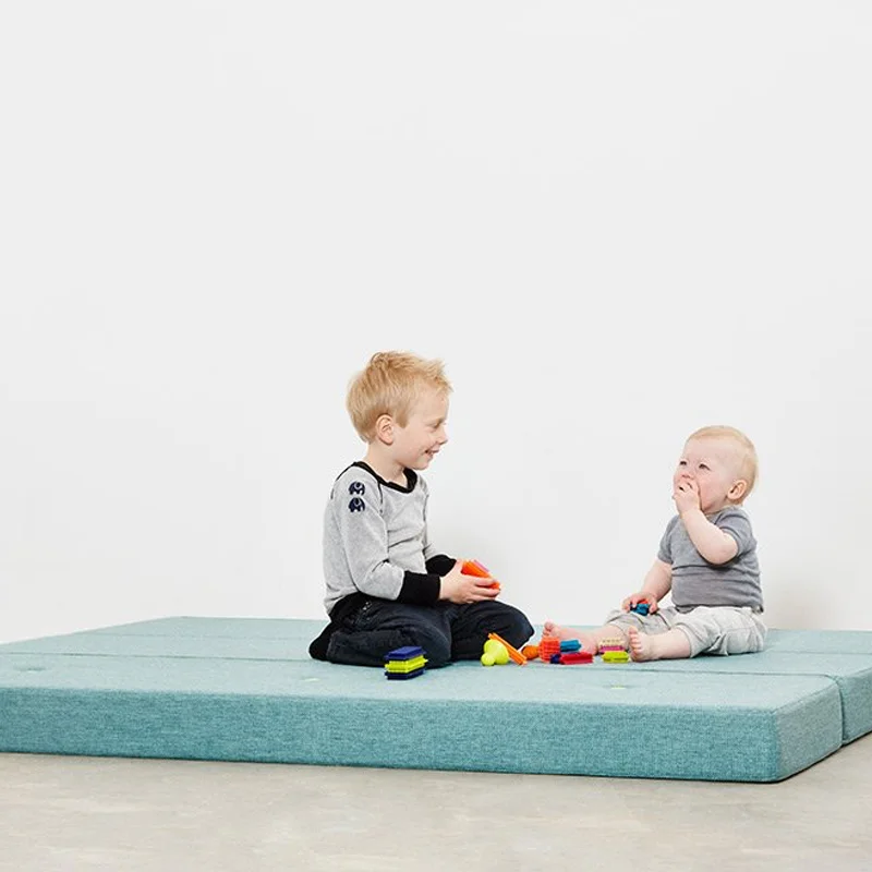 3-fold Matratze XL, 200 cm blaugrau mit grauen Knöpfen, byKlipKlap 