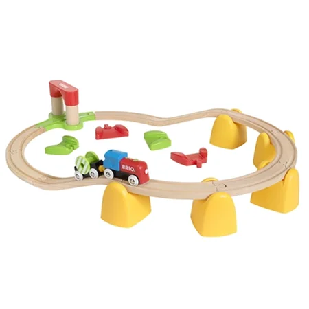 BRIO mit første tog-sæt, togbane inkl batteridrevet tog
