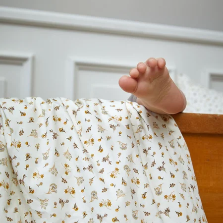 by KlipKlap baby sengetøj, Poetic Garden Honey