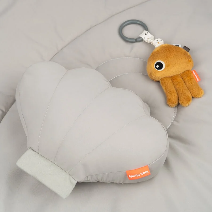 Done by Deer legetæppe, Sea friends - grå