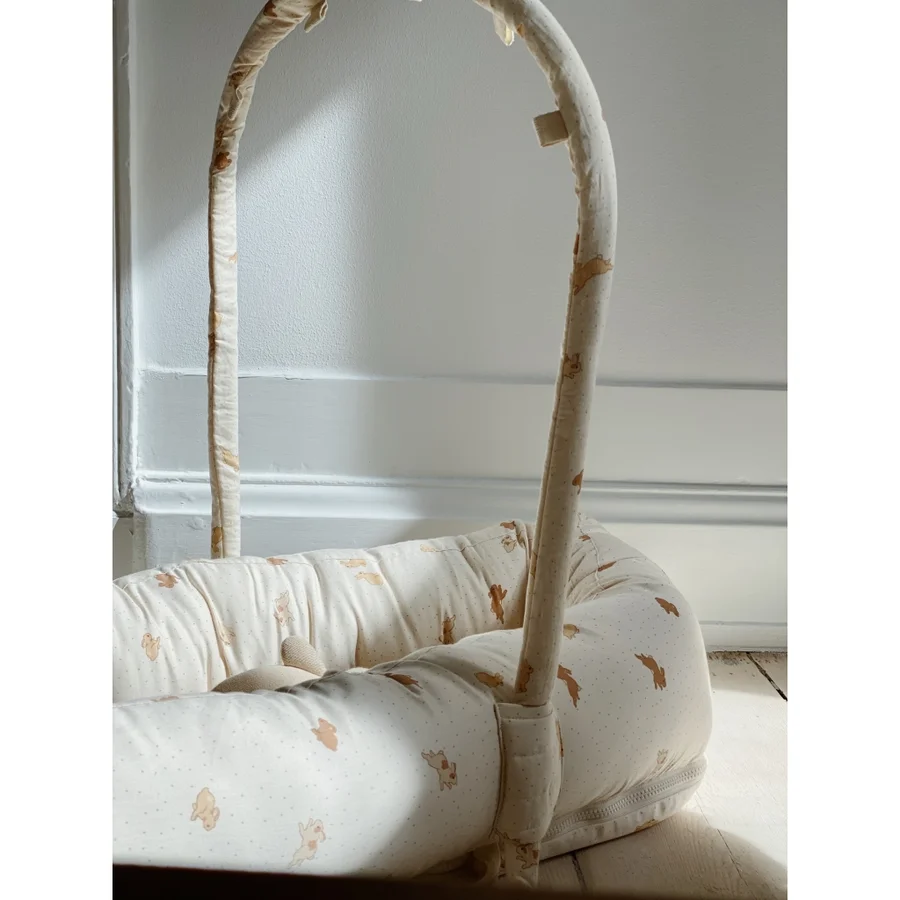 Konges Sløjd babynest m.bøjle, Petit Lapin