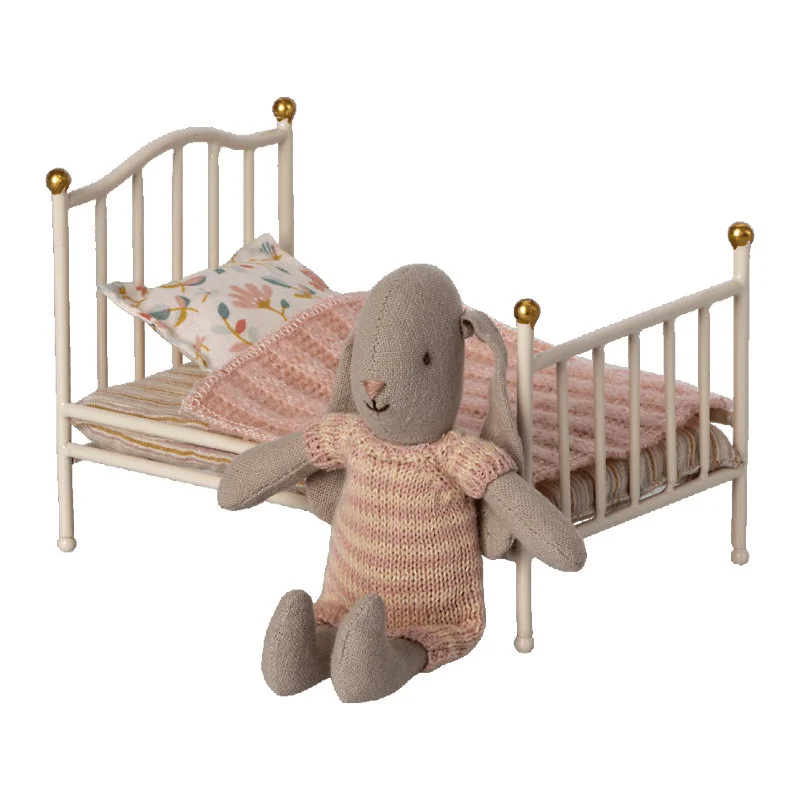 Maileg vintage seng til mus, off-white