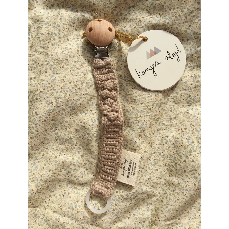 Konges Sløjd hæklet suttesnor, brown melange