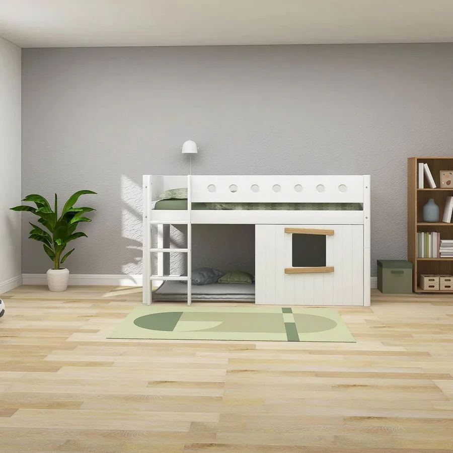 FLEXA Halvhøj seng med lige stige & træhyttesengefronter, egetræsramme