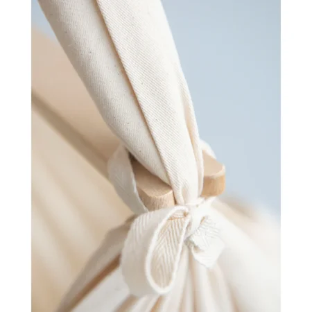 Membantu Tværpind eg