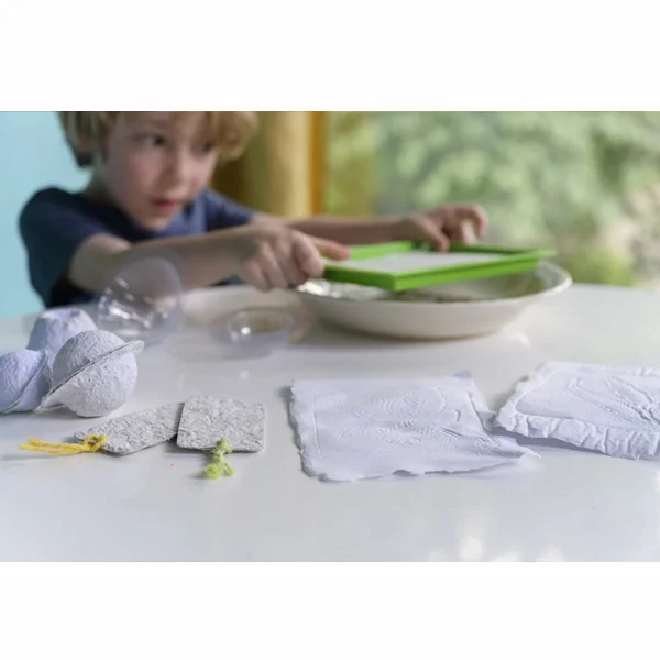 4M KidzLabs, papirfremstilling