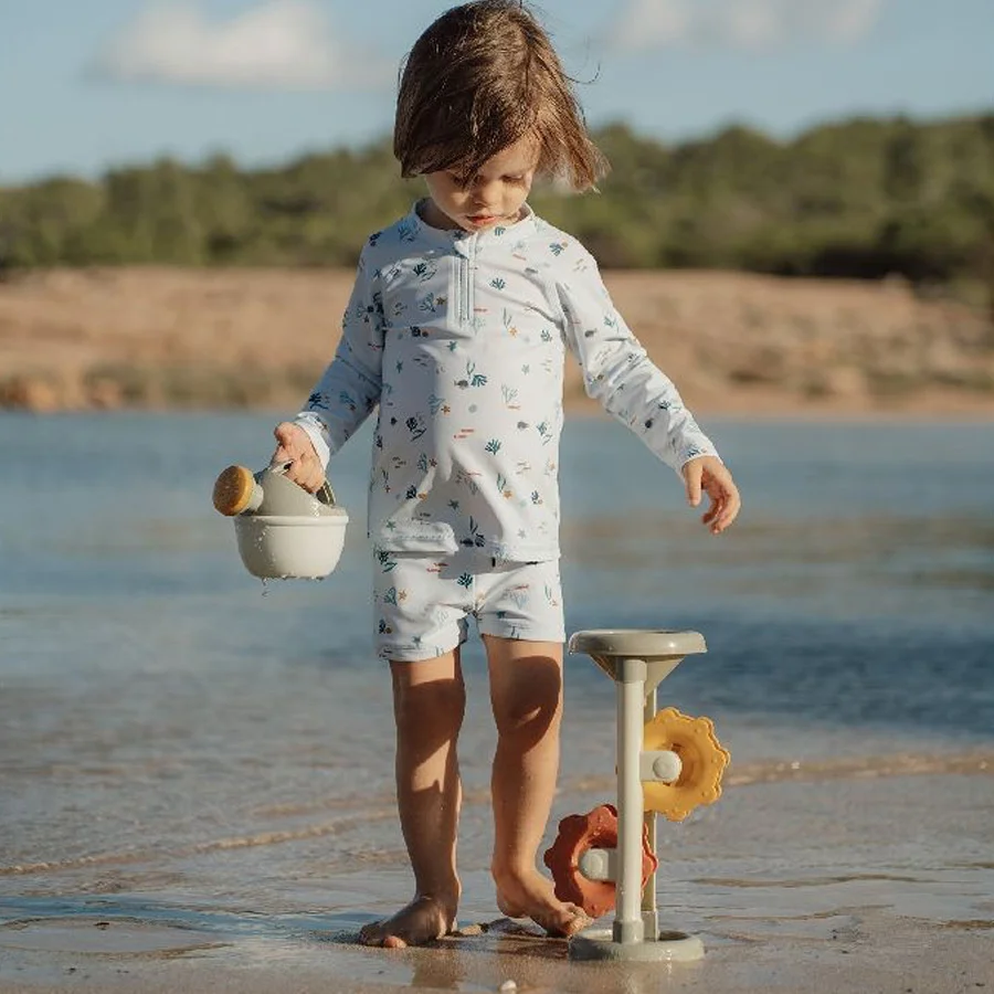 Little Dutch Sandmølle, fresh greens