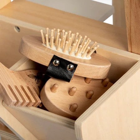 by Astrup plejesæt til kæpheste