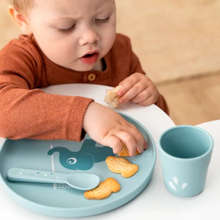 Done by Deer lille kop, Elphee, blue