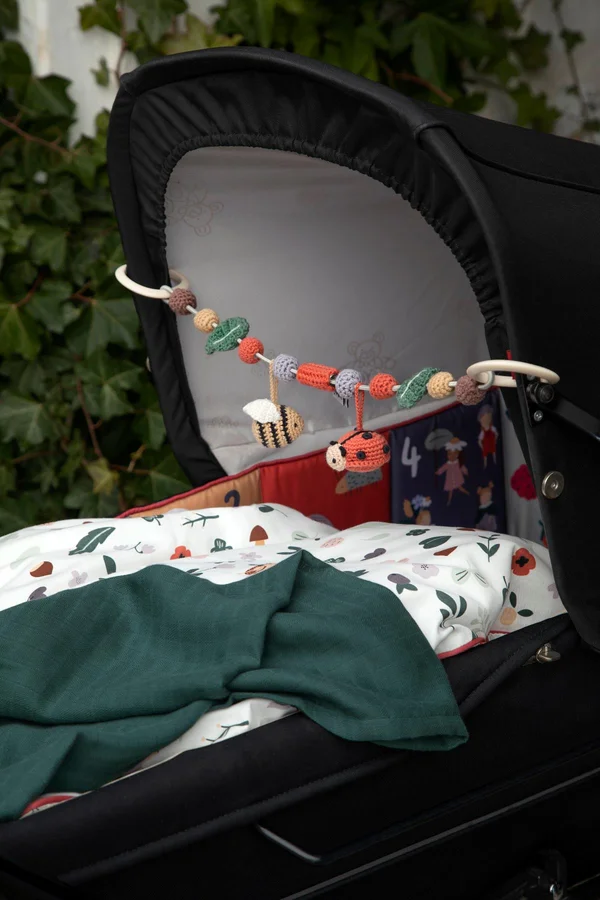 Sebra Hæklet Barnevognskæde, Pixie Land