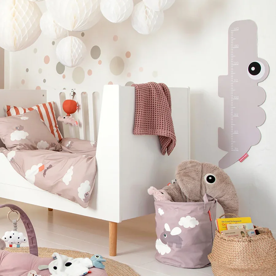 Done by Deer Højdemåler, croco powder