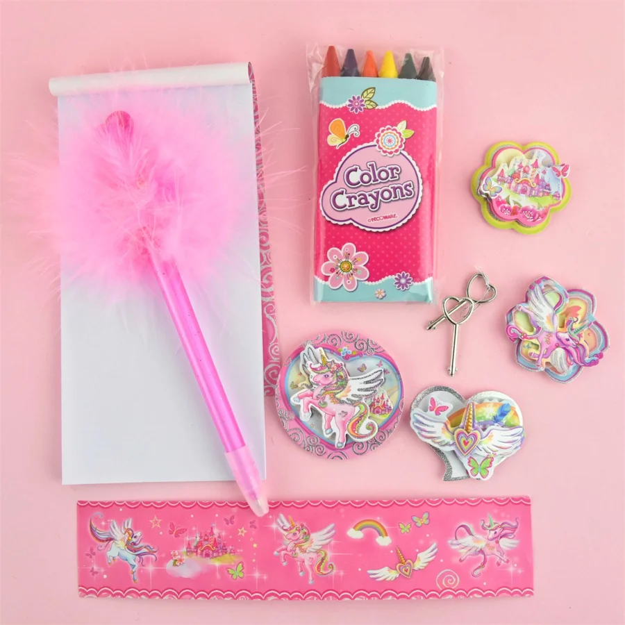 Æske med skriveartikler, enhjørning