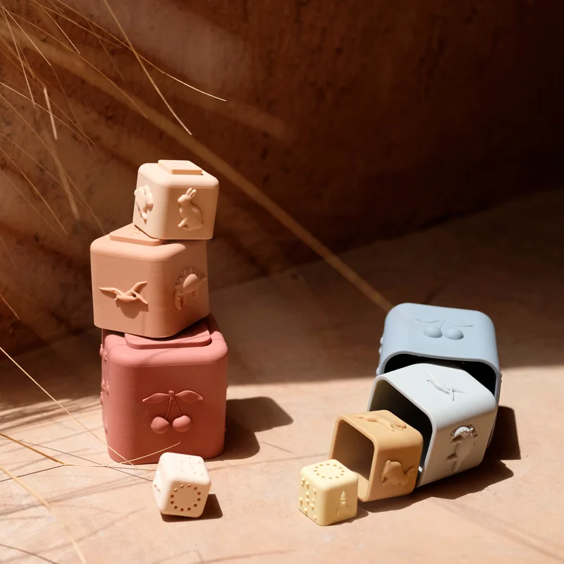 Konges Sløjd Silikone Stabel tårn, Rosesand Mix