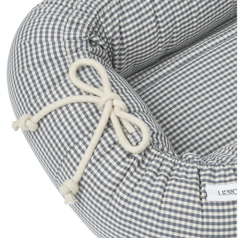 Liewood babynest, tern Whale blue/Sandy