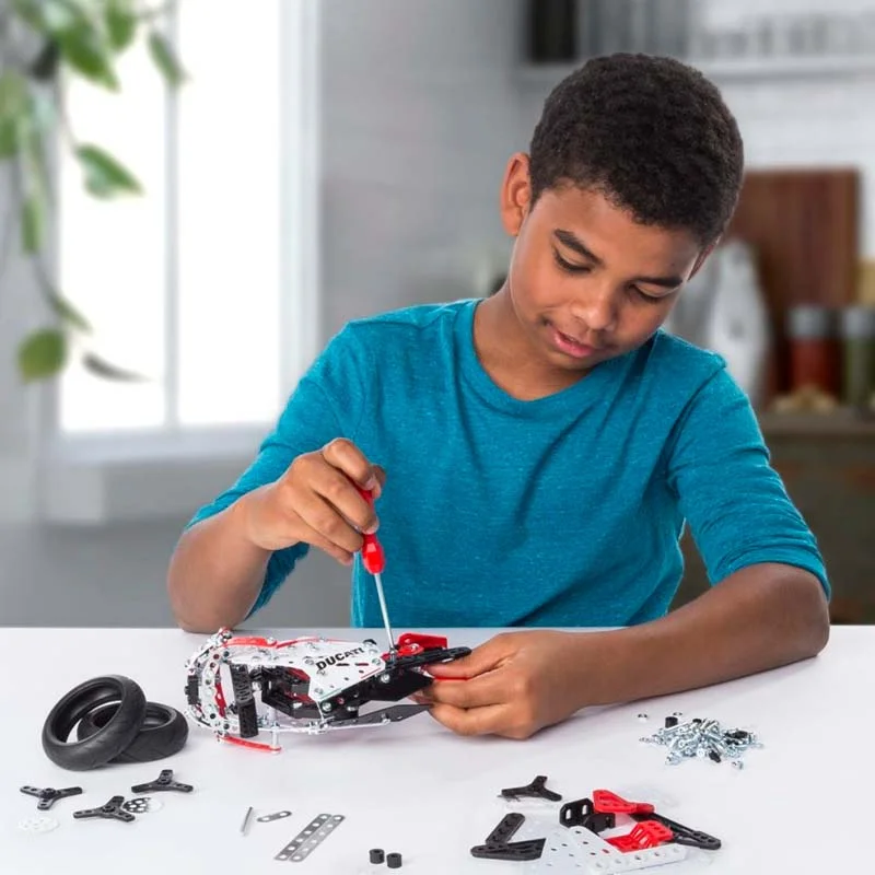 Meccano Ducati Moto GP Vehicle