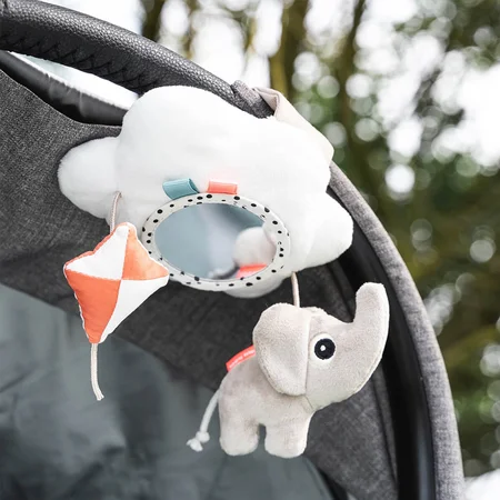 Done by Deer barnevognsuro