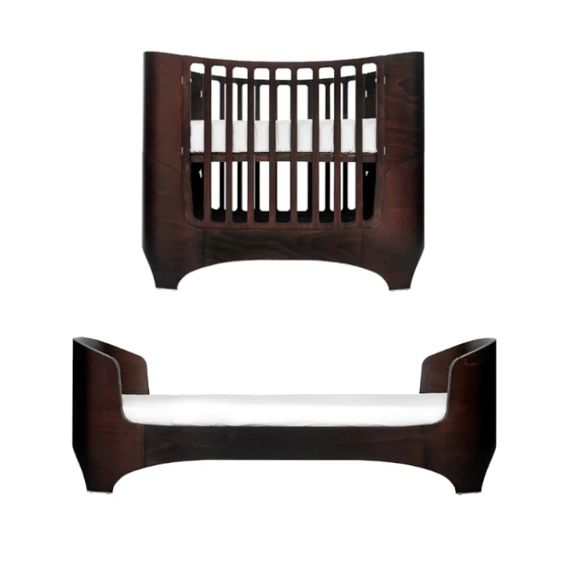 Leander Classic baby- og juniorseng, valnød