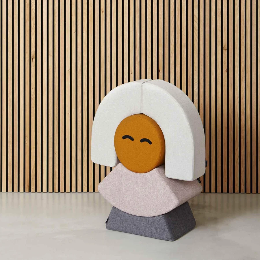 by Klip Klap tumlemøbel, Mrs Skirt - blue