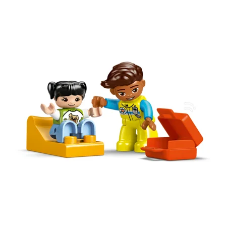 LEGO® DUPLO, Rettungswagen mit Fahrer