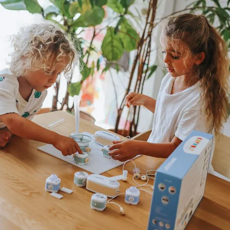 Kidyelec Mit Første Elektricitetskit, 18 Dele