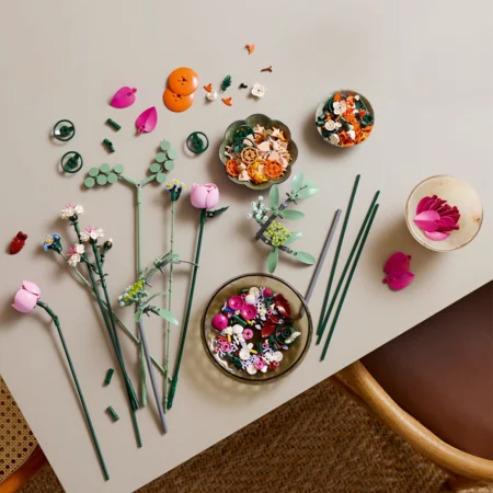 LEGO® Botanical, Smuk pink blomsterbuket