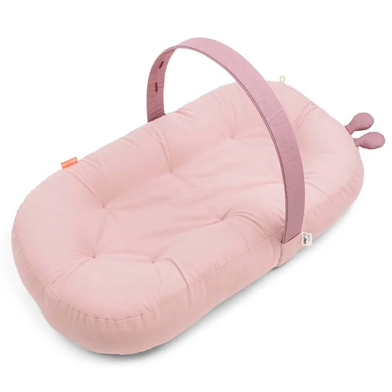 Done by Deer cozy lounger m. aktivitetsbue, Pudder