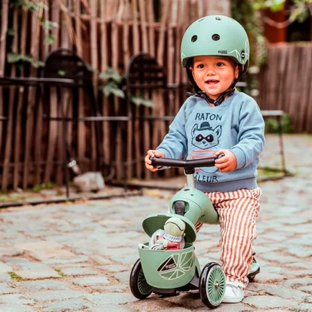 Scoot & Ride, Highwaykick 1 lifestyle, green lines