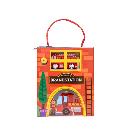 Min lille by junior - Brandstation