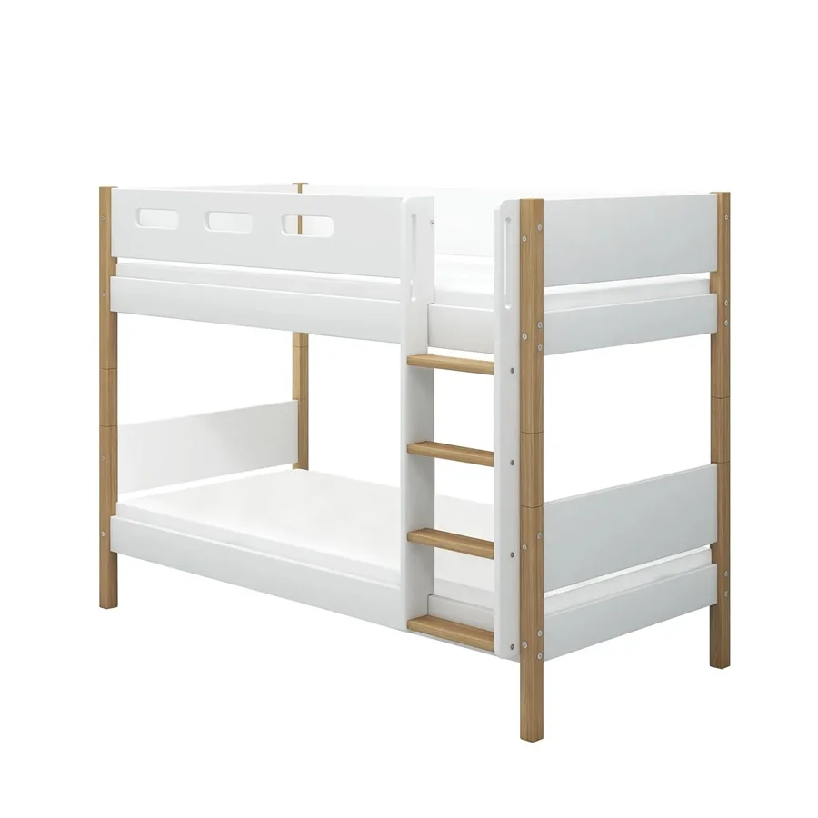 FLEXA Nor Køjeseng med lige stige, hvid/eg