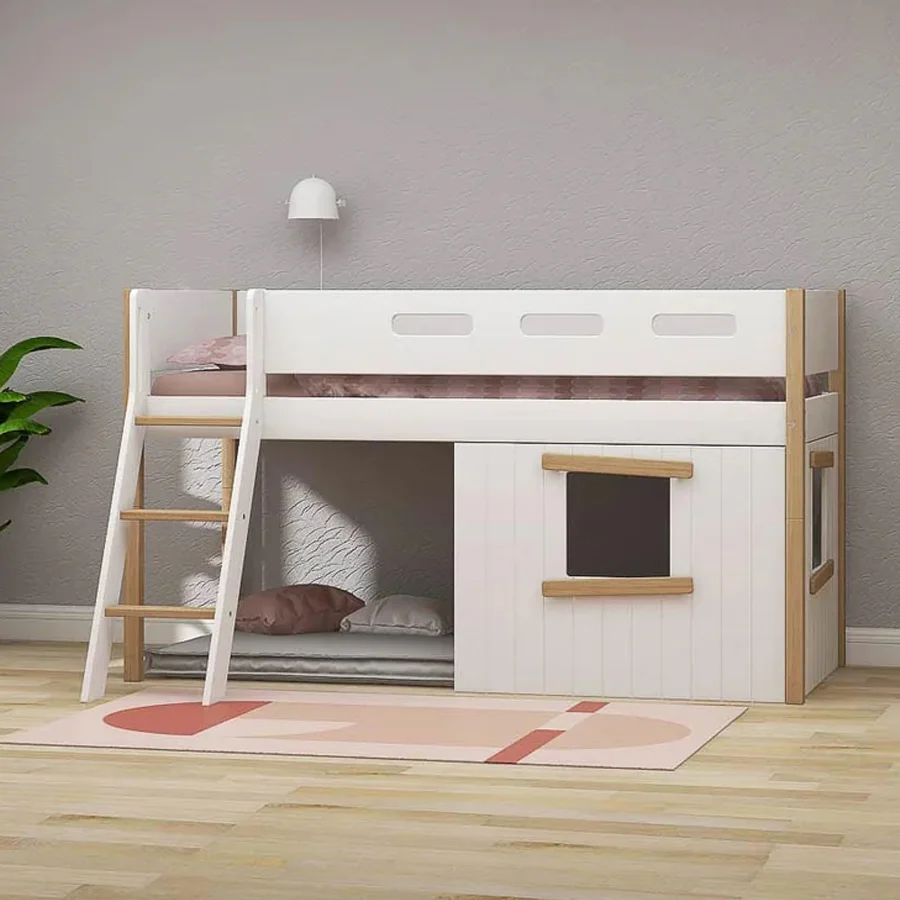 FLEXA Nor Halvhøj seng med skrå stige & træhyttesengefronter, egetræsramme