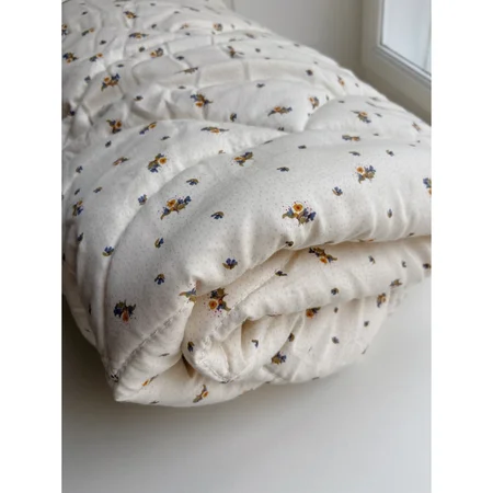 Konges Sløjd quiltet babytæppe, Flower Bouquet