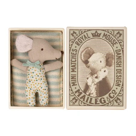 Maileg sleepy/wakey baby mus i tændstikæske - Blå
