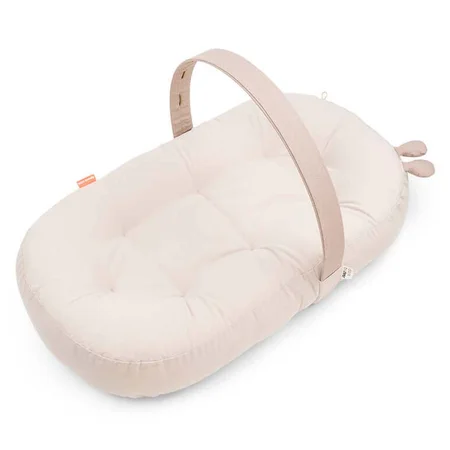 Done by Deer cozy lounger m. aktivitetsbue, Sand