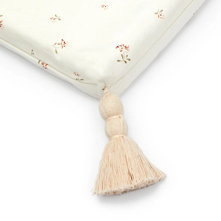 Cam Cam legemadras, Poppies