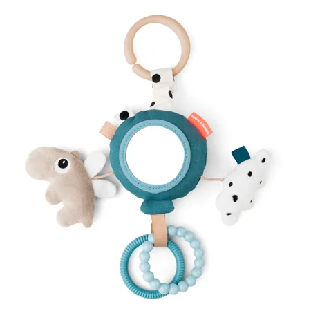 Done by Deer Aktivitetsring Happy clouds blue