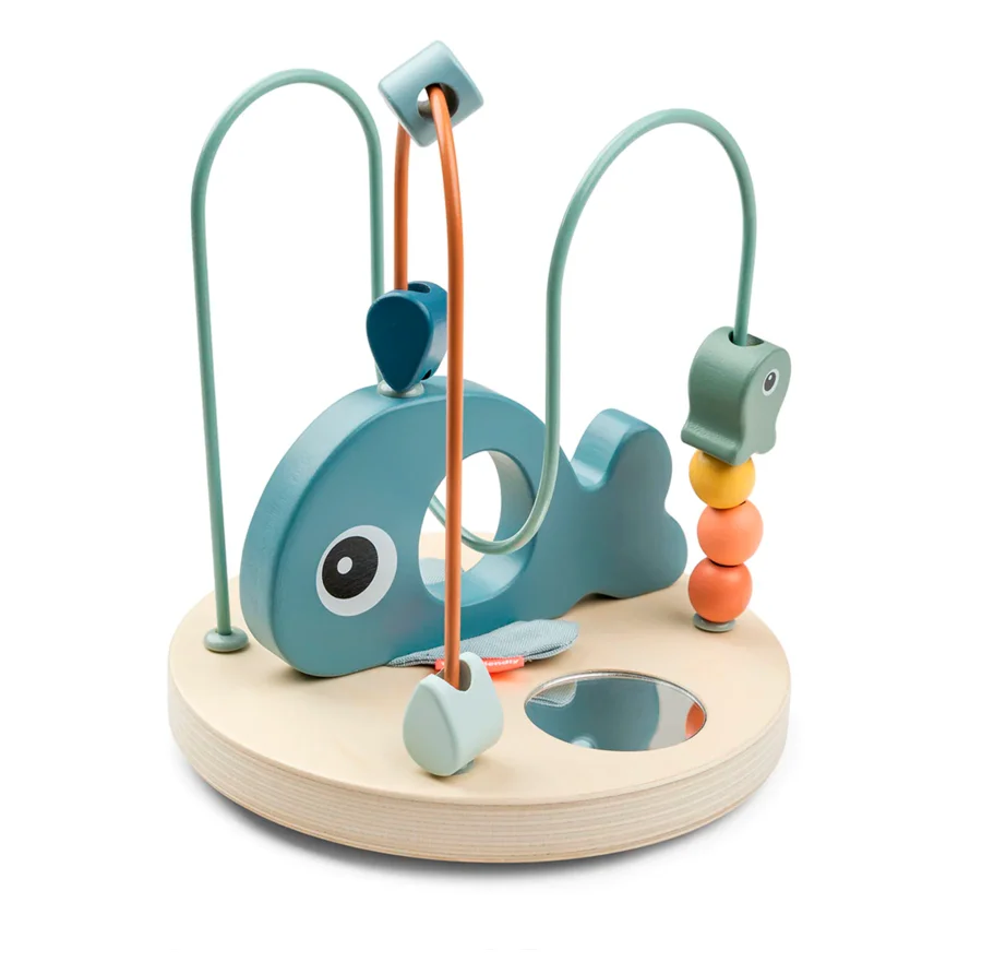 Done by Deer aktivitets labyrint, wally blue