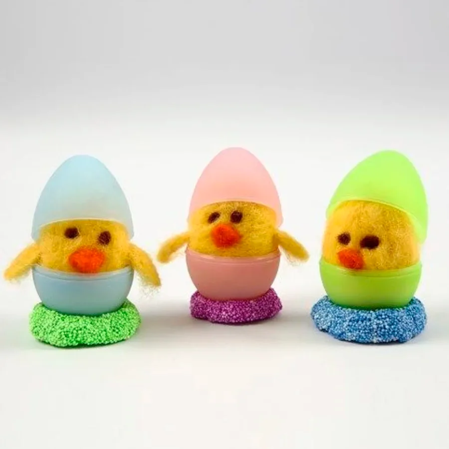 Farvede plastæg to-delt, 12 stk 6 cm