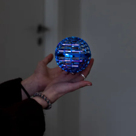 FlyPro 360° drone, Pink