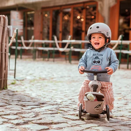 Scoot & Ride, Highwaykick 1 lifestyle, brown lines