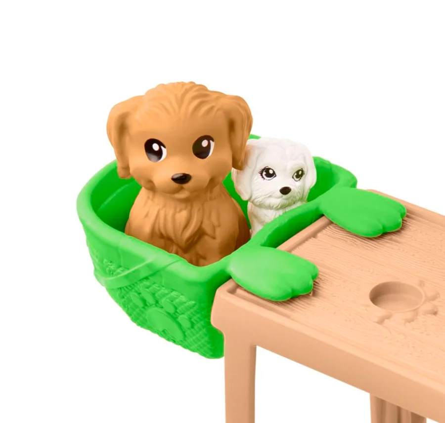 Barbie Chelsea skatepark