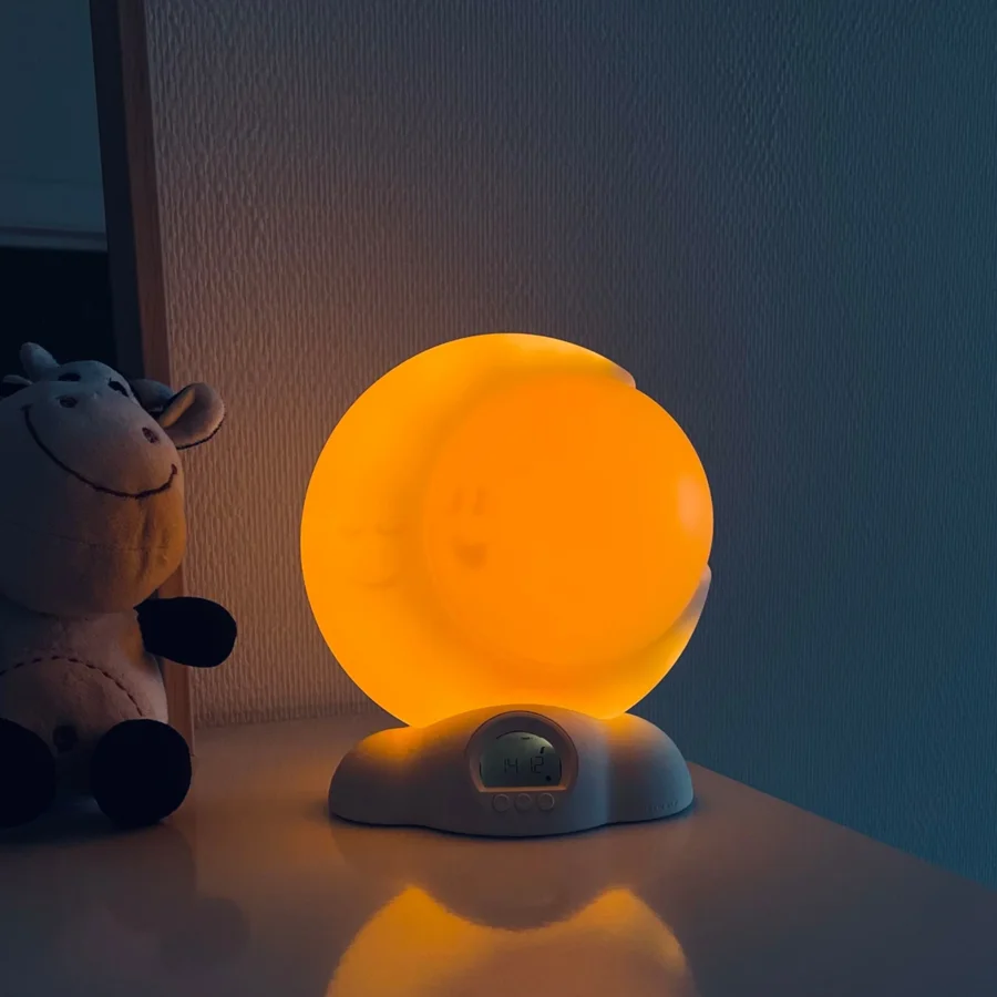 Kidymoon natlampe m.stå-op visning