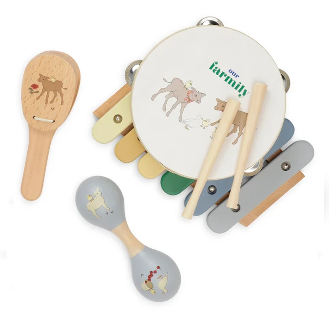 Konges Sløjd musiksæt, Family