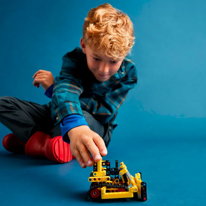 LEGO® TECHNIC, Stor bulldozer