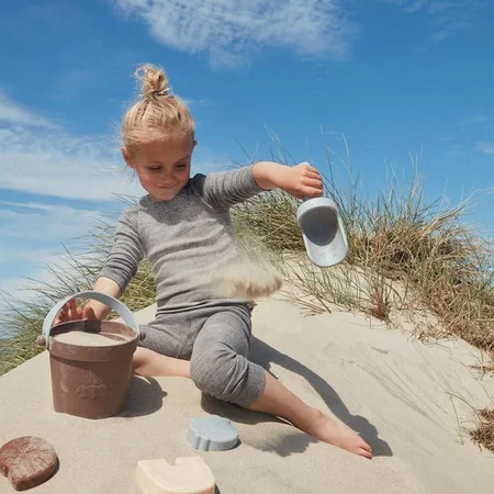 OYOY Leo Strandsæt, Choko