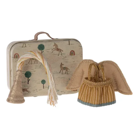 Maileg Fe-tøj i kuffert, lillesøster mus