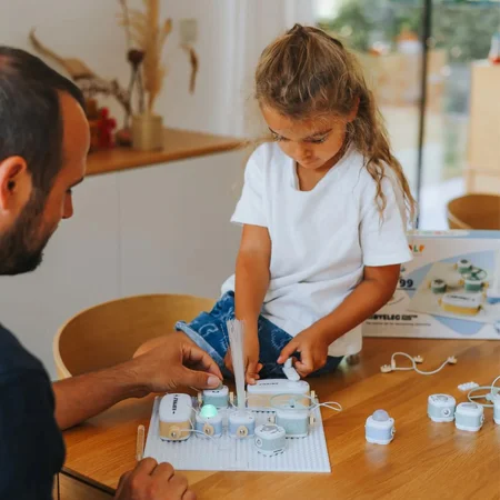 Kidyelec Mit Første Elektricitetskit, 18 Dele