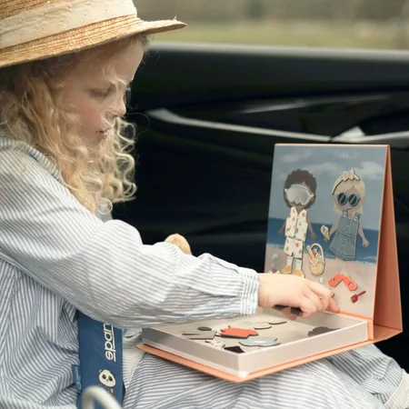 Filibabba magnetisk spil - påklædningsfigurer, en dag på stranden